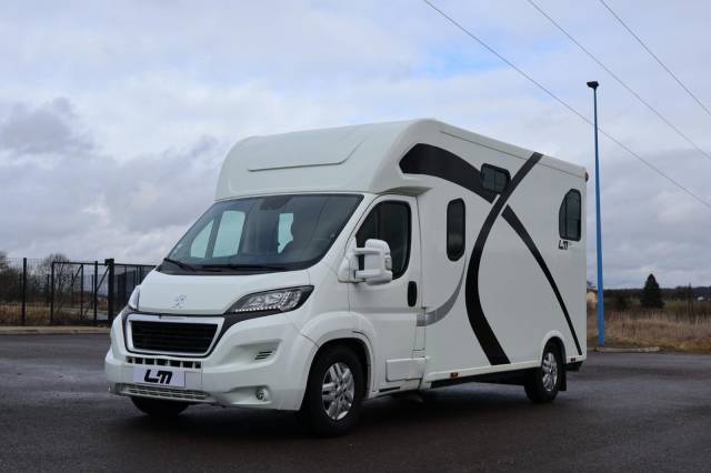 Furgoneta para caballos Theault THEAULT PROTEO 3.0 180CH 2015 De segunda mano