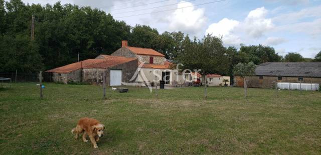 Propiedad rural En venta Vend&eacute;e