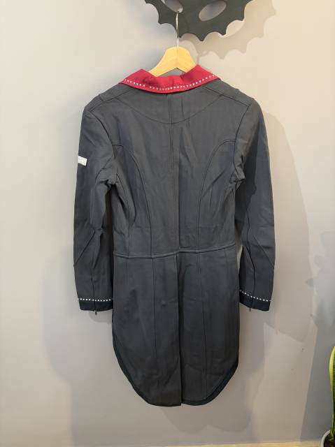 Frac competici&oacute;n equitaci&oacute;n Animo Italia mujer