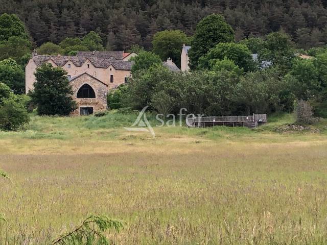 Propiedad rural En venta Loz&egrave;re