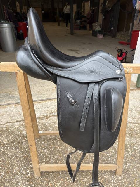 Montura Zaldi Drim Tm-System 17.5" negra 