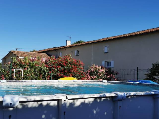 Propiedad ecuestre En venta Charente Mar&iacute;timo