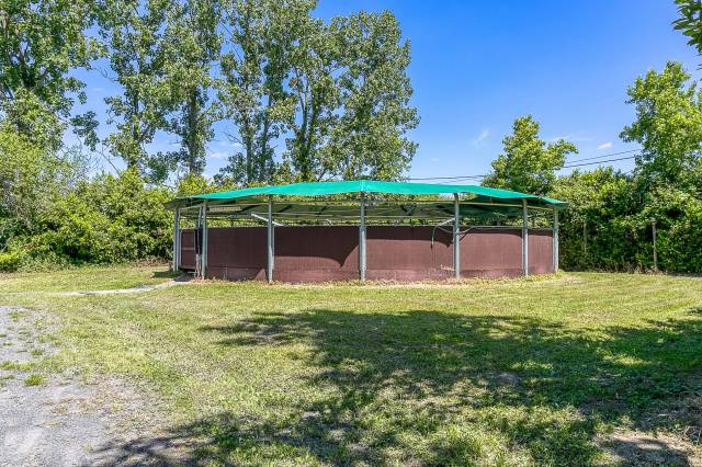 Cuadra de propietarios En venta Altos Pirineos