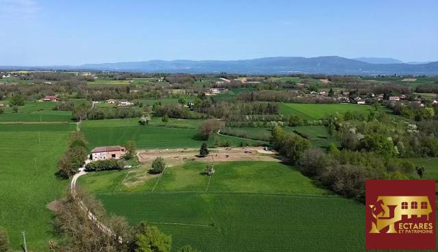 Propiedad ecuestre En venta Is&egrave;re