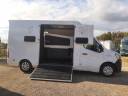 Furgoneta para caballos Renault Master 2022 De segunda mano