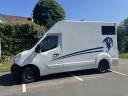 Furgoneta para caballos Barbot Renault master 135 CV 2019 De segunda mano