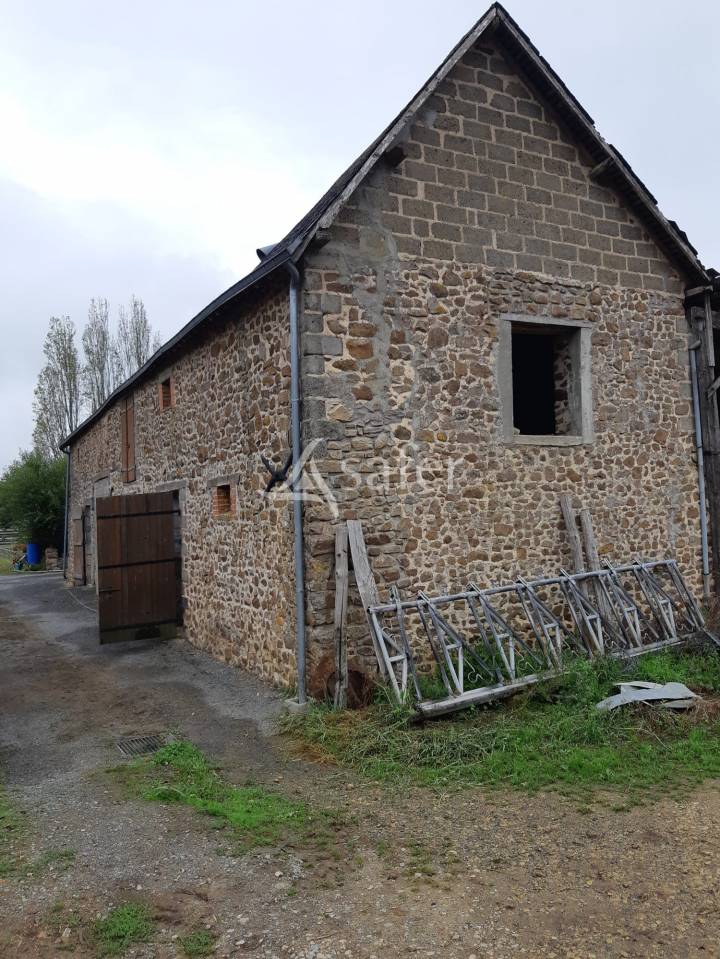 Explotaci&oacute;n ovina En venta Mayenne