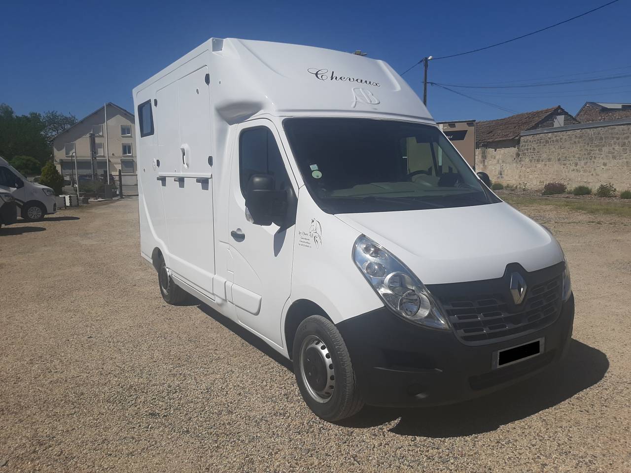 Furgoneta para caballos Renault Master 2016 De segunda mano