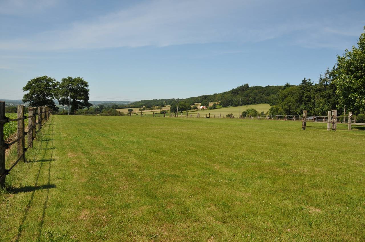 Bonita residencia ecuestre En venta Calvados