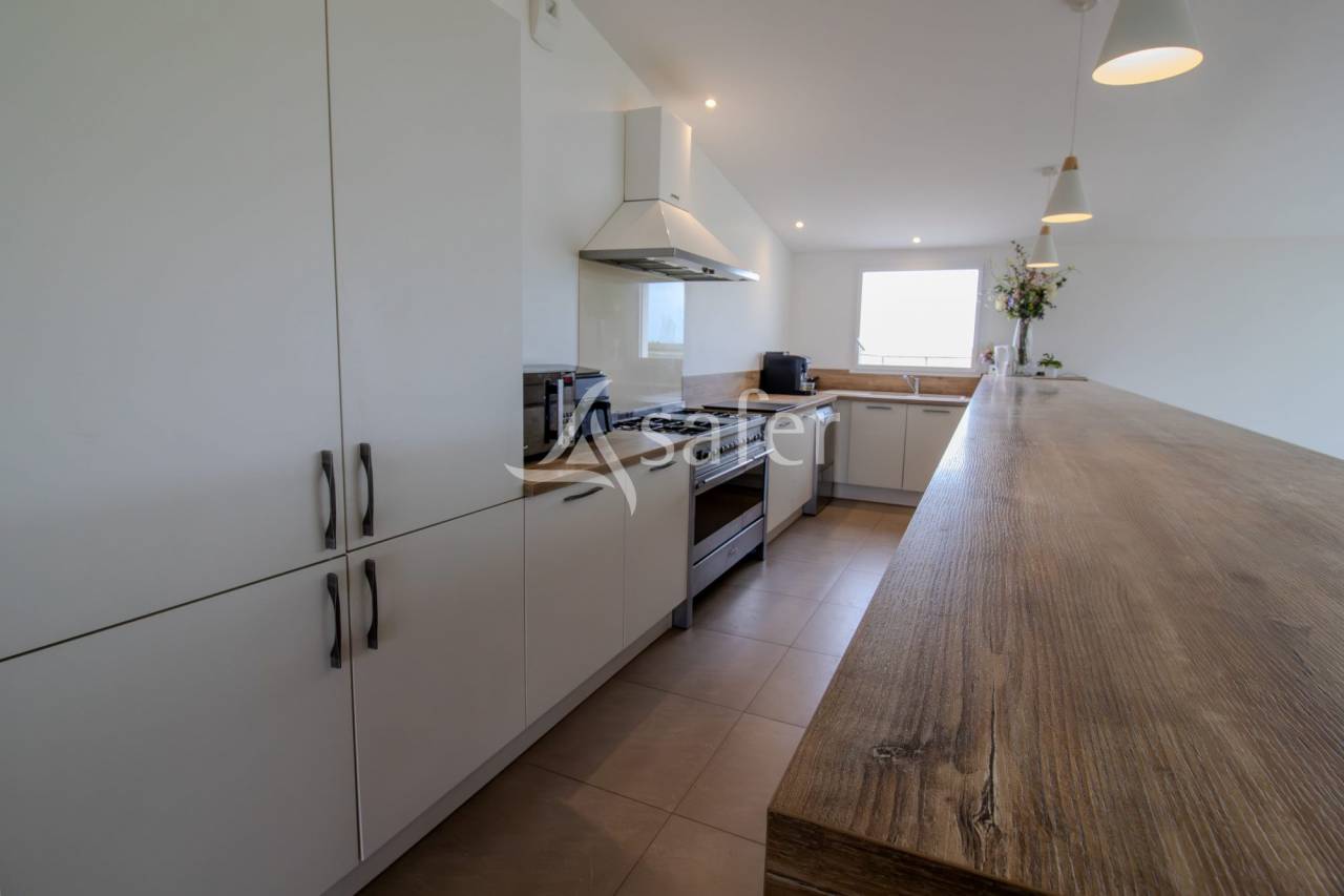 Propiedad ecuestre En venta Vend&eacute;e
