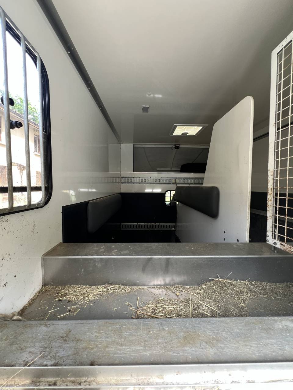 Furgoneta para caballos Renault Master 2018 De segunda mano