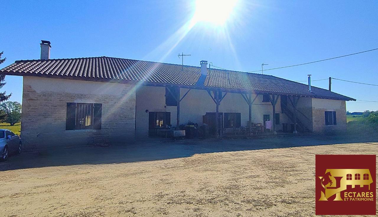 Albergue ecuestre En venta Ain