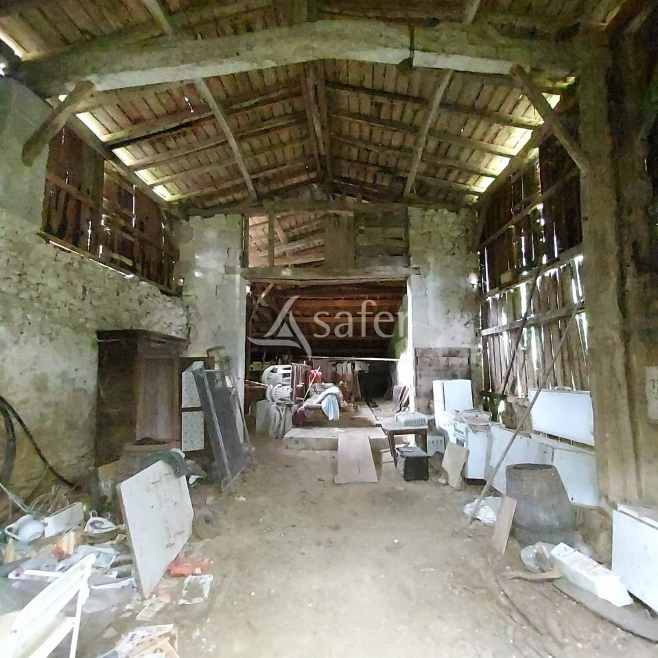 Explotaci&oacute;n agr&iacute;cola En venta Lot y Garona