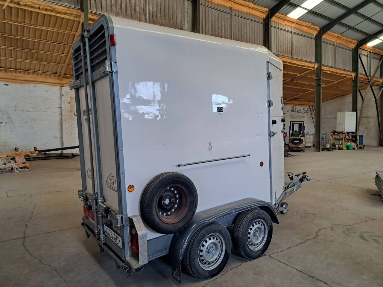 Se vende van Alzaga
