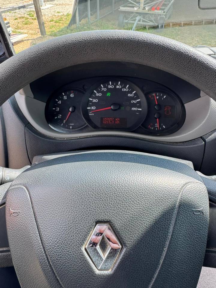 Furgoneta para caballos Renault Master  2017 De segunda mano