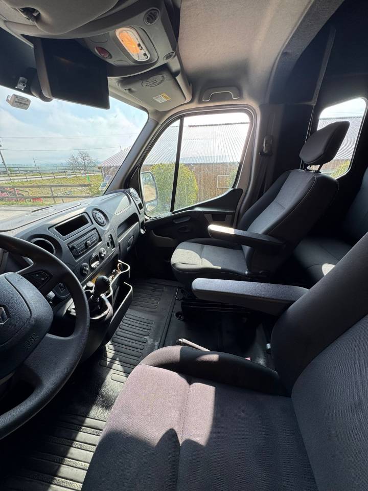 Furgoneta para caballos Renault Master  2017 De segunda mano