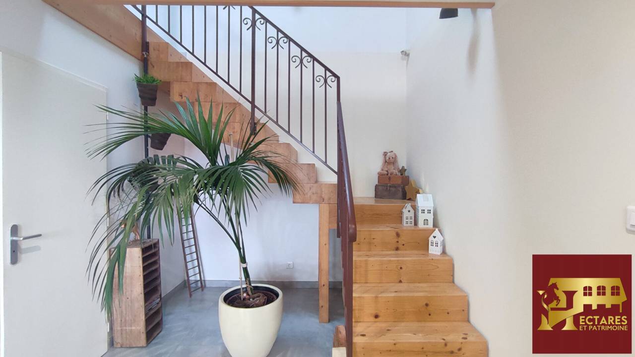 Cuadra de propietarios En venta Ain