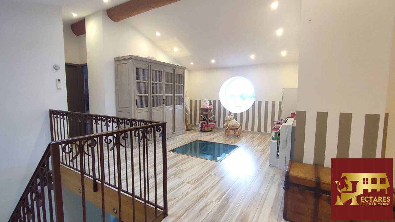 Cuadra de propietarios En venta Ain