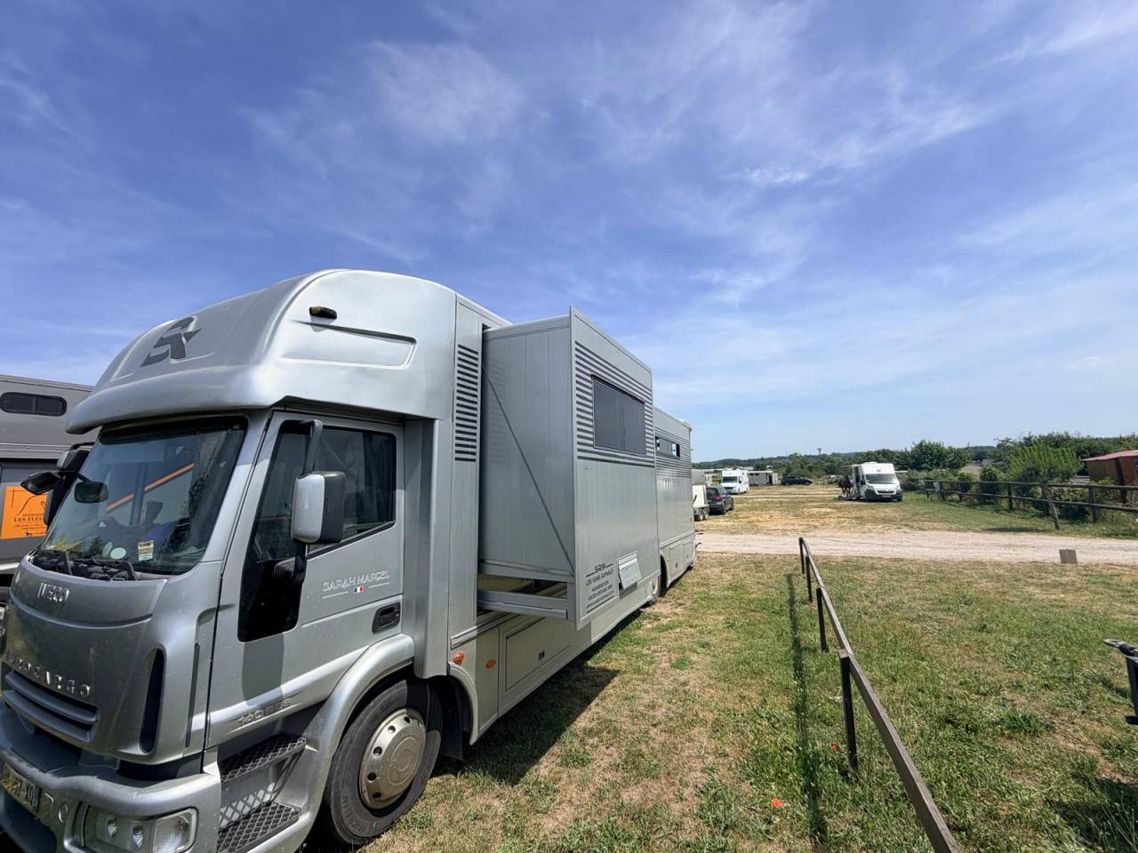 Cami&oacute;n para caballos Iveco STX 2007 De segunda mano