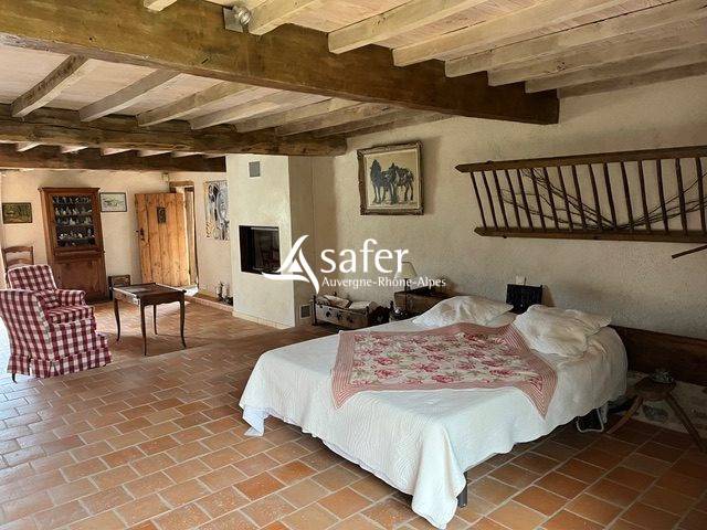 Propiedad ecuestre En venta Puy-de-D&ocirc;me