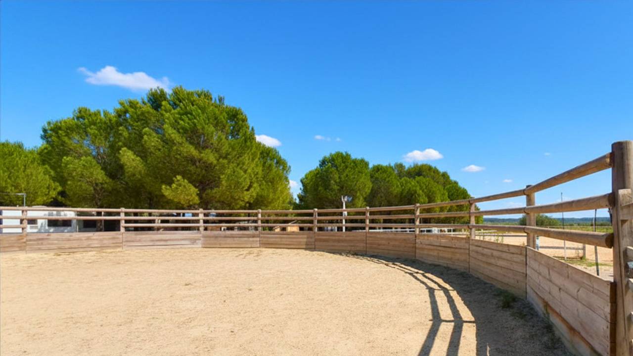Propiedad ecuestre En venta H&eacute;rault