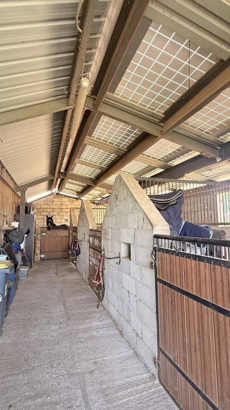 Propiedad ecuestre En venta H&eacute;rault