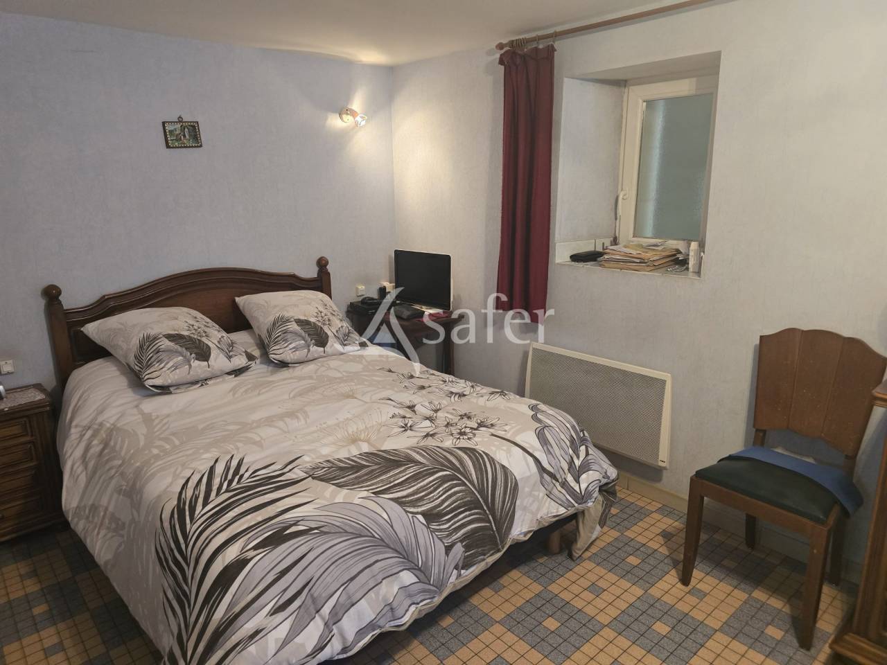 Explotaci&oacute;n lechera En venta Mayenne