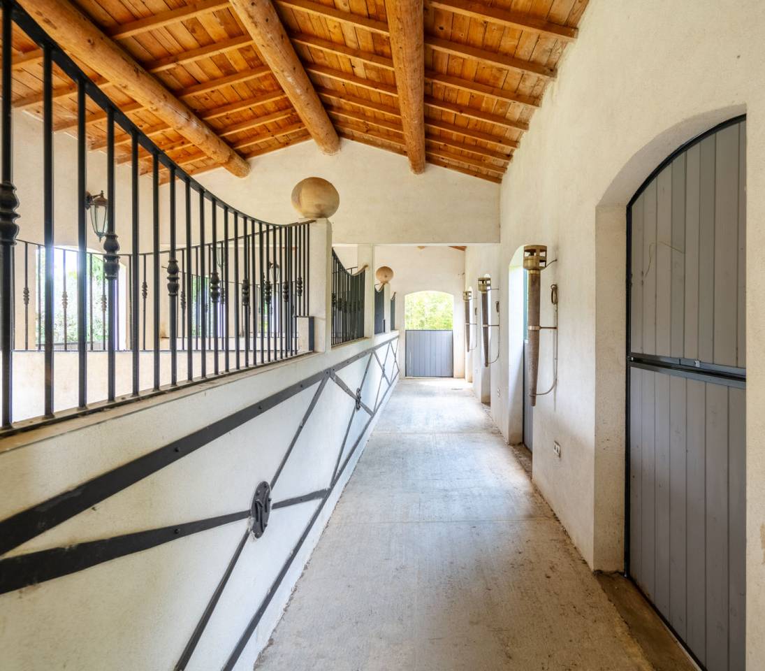 Bonita residencia ecuestre En venta Bocas del R&oacute;dano