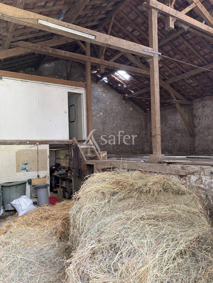 Explotaci&oacute;n agr&iacute;cola En venta Lot y Garona