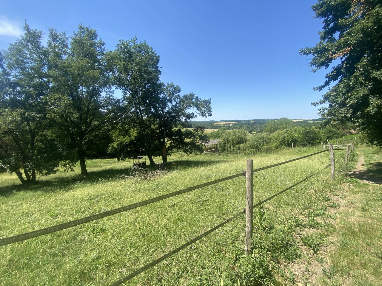 Propiedad ecuestre En venta Lot y Garona