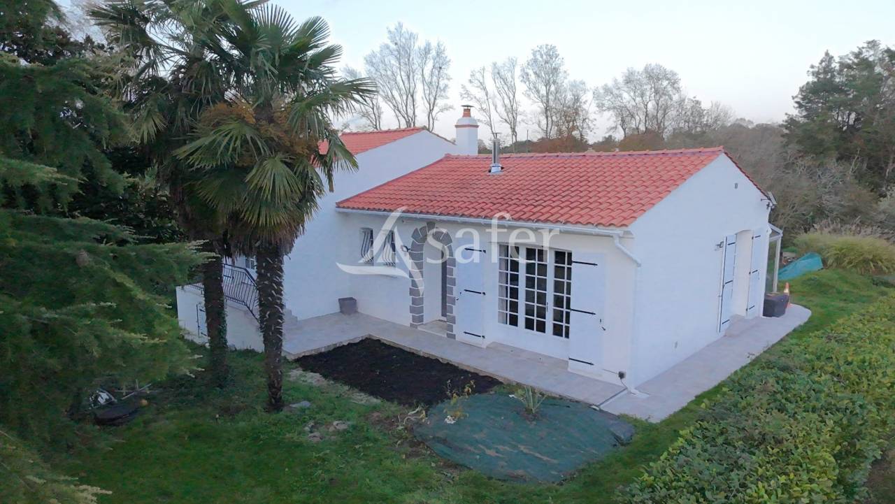 Propiedad rural En venta Vend&eacute;e