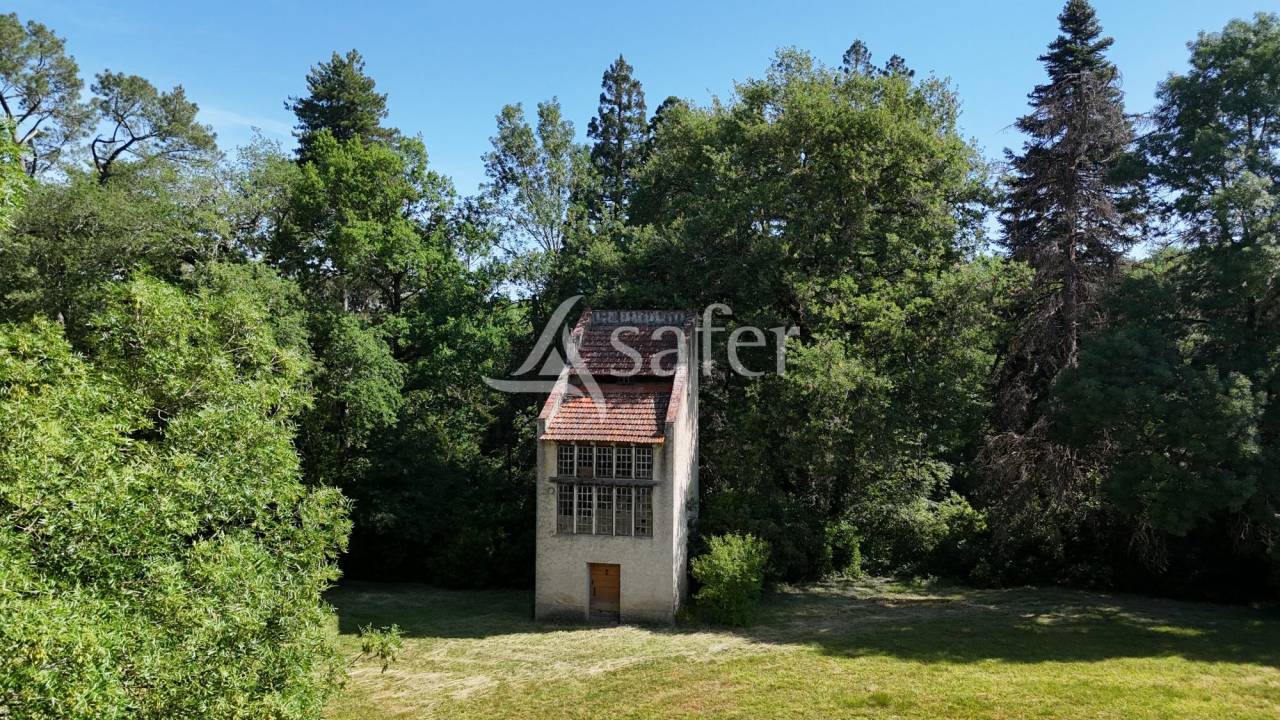 Explotaci&oacute;n agr&iacute;cola En venta Tarn