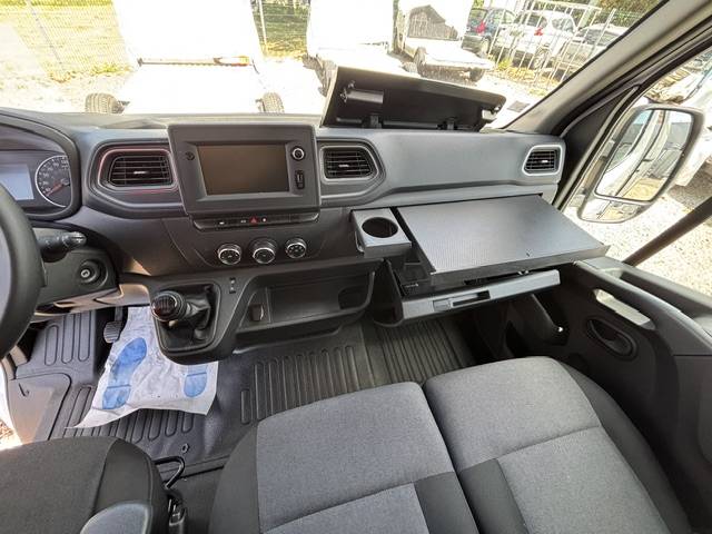 Furgoneta para caballos AP Petit Renault Master L3 2022 Nuevo