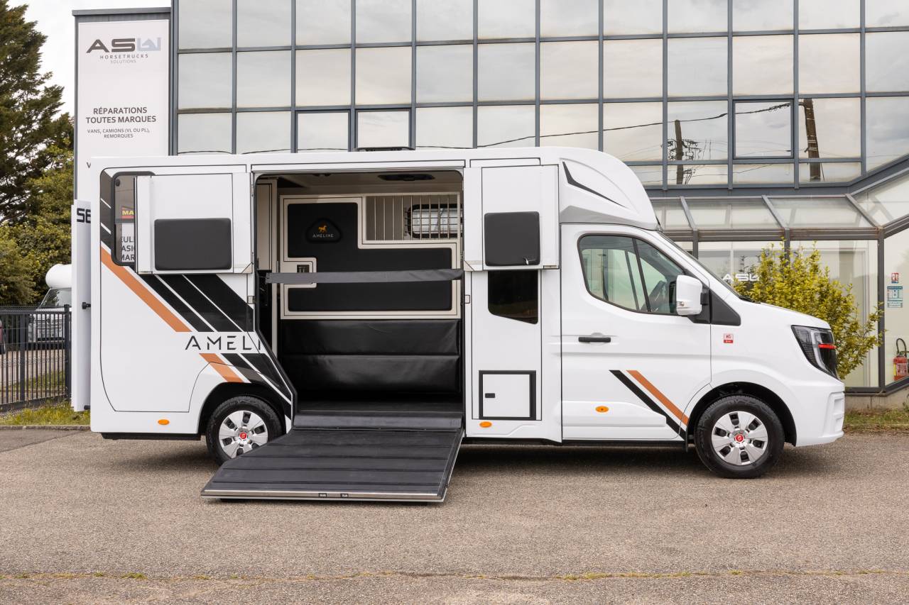 Furgoneta para caballos Renault  2026 Nuevo