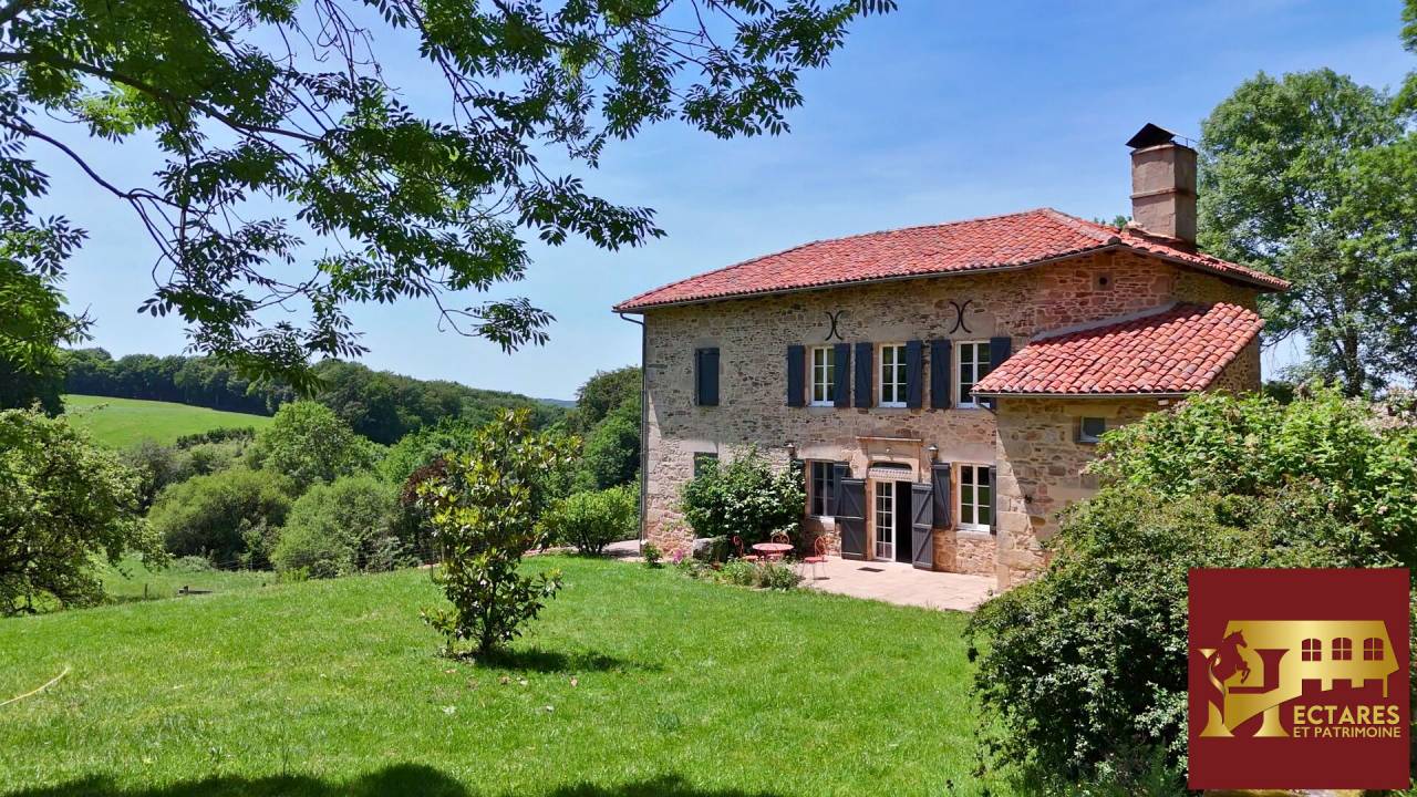 Albergue ecuestre En venta Lot