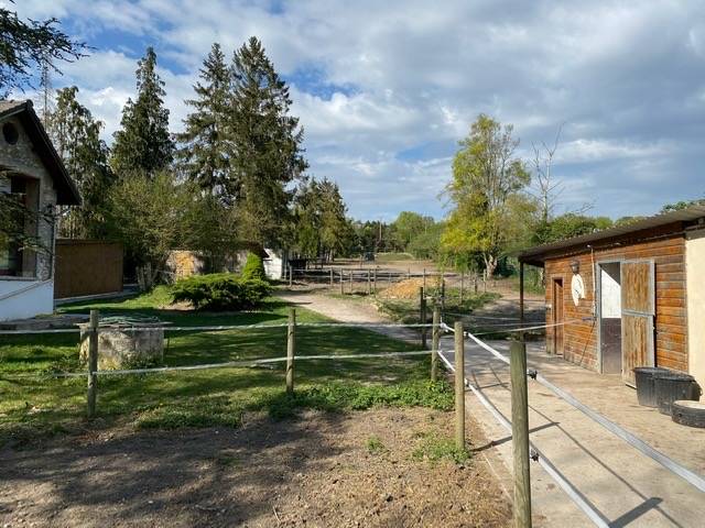 Bonita residencia ecuestre En venta Valle Del Oise