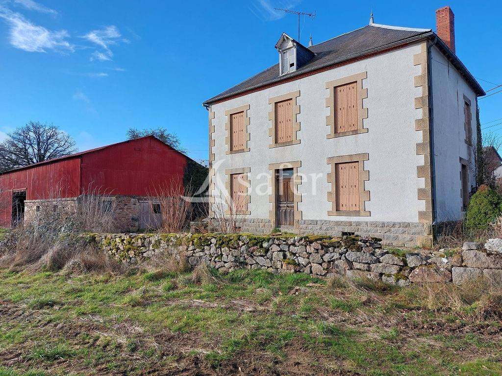 Explotaci&oacute;n agr&iacute;cola En venta Creuse