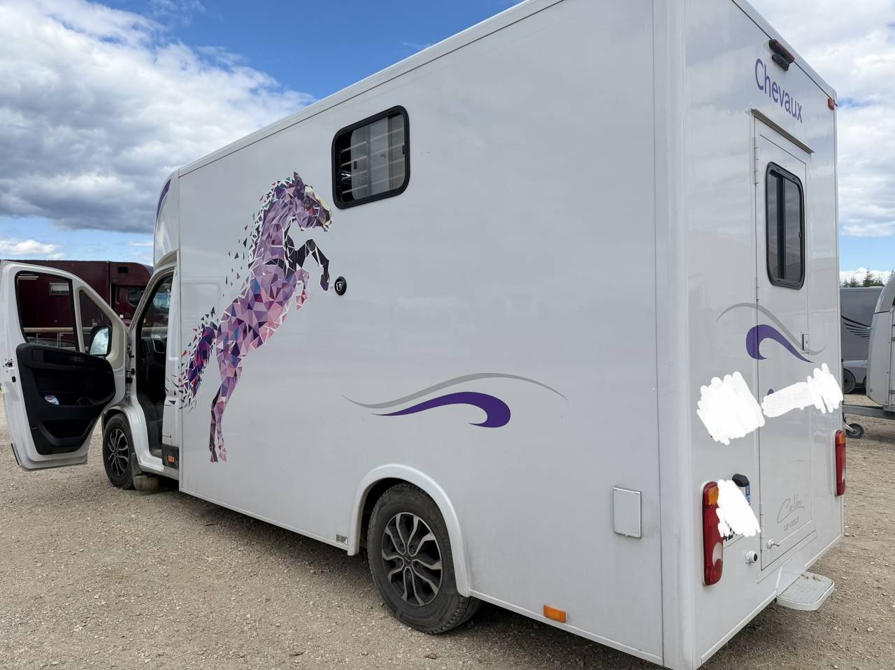 Furgoneta para caballos Fiat  Ducato 2025 De segunda mano