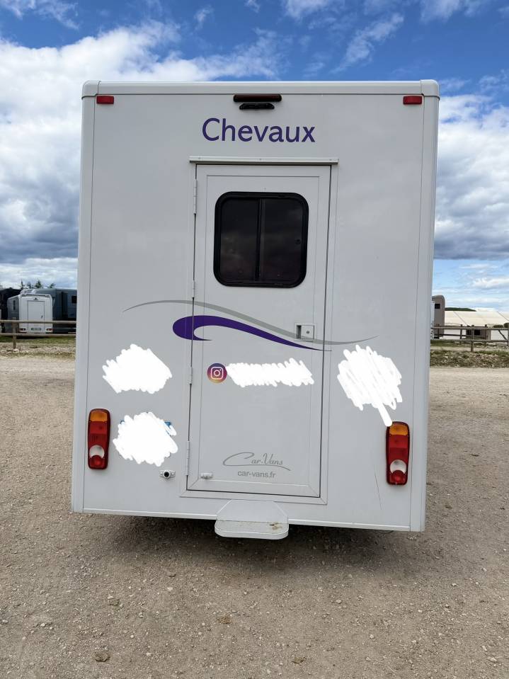 Furgoneta para caballos Fiat  Ducato 2025 De segunda mano