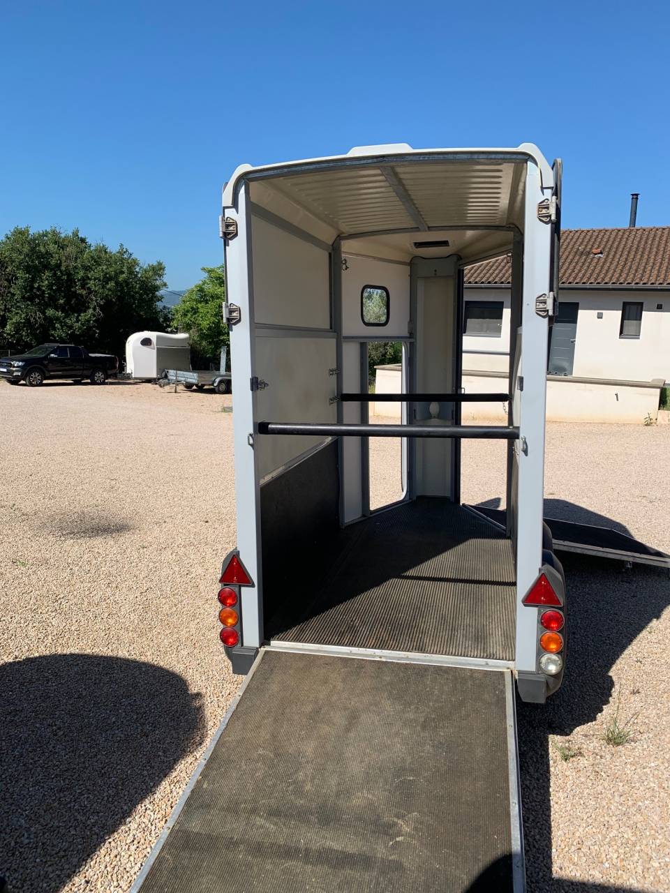 Van caballos Ifor Williams HB403 1,5 Caballos 2014 De segunda mano