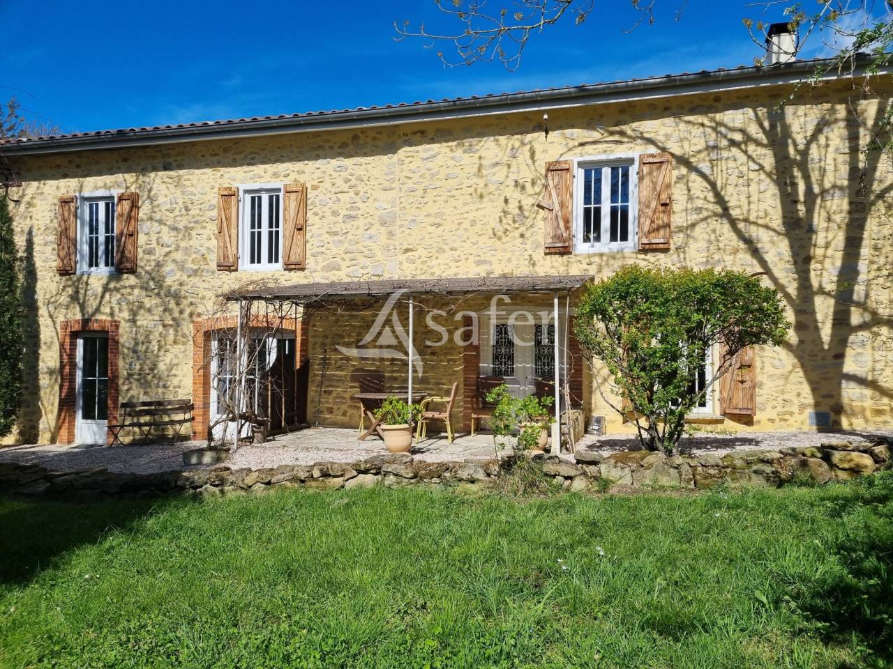 Propiedad rural En venta Ari&egrave;ge