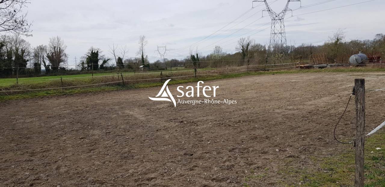 Propiedad ecuestre En venta Is&egrave;re