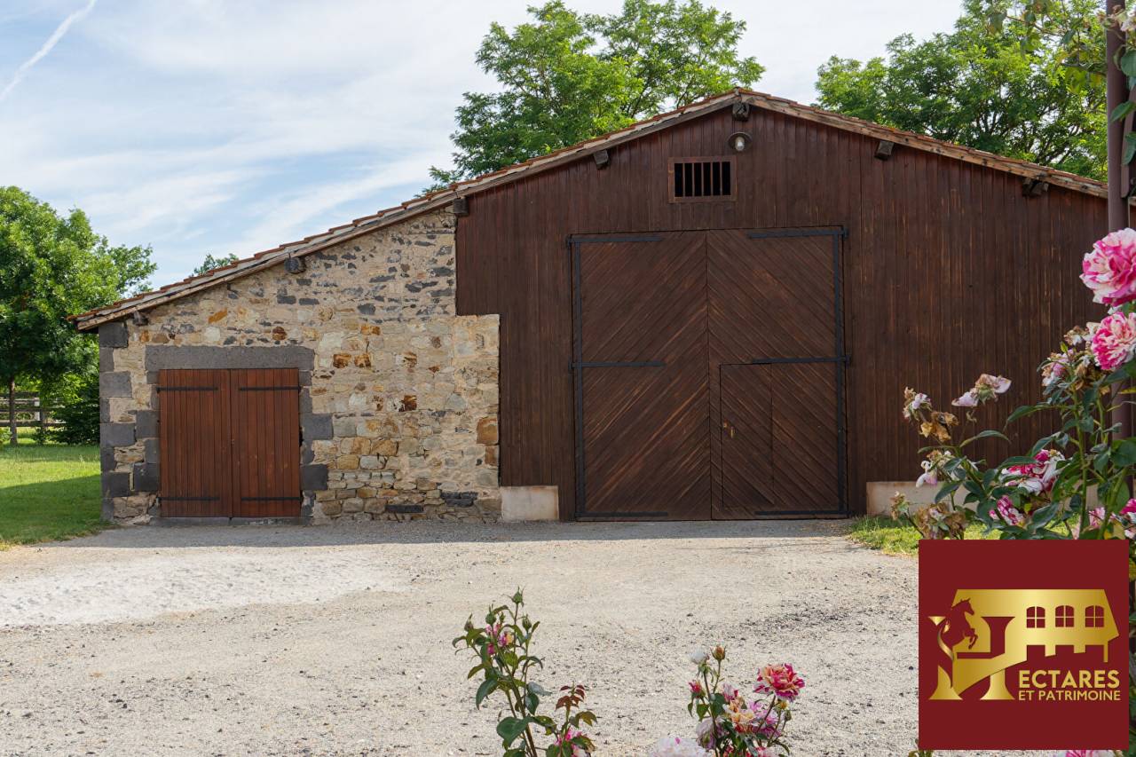 Albergue ecuestre En venta Puy-de-D&ocirc;me