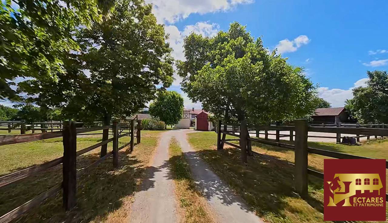 Albergue ecuestre En venta Puy-de-D&ocirc;me