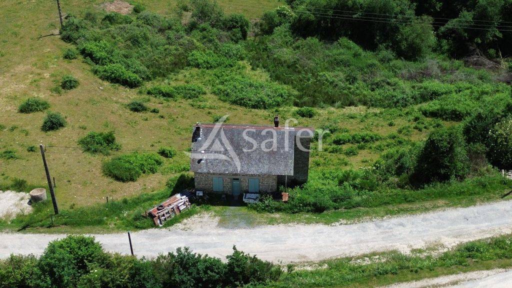 Explotaci&oacute;n agr&iacute;cola En venta Corr&egrave;ze