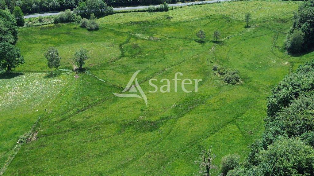 Explotaci&oacute;n agr&iacute;cola En venta Corr&egrave;ze