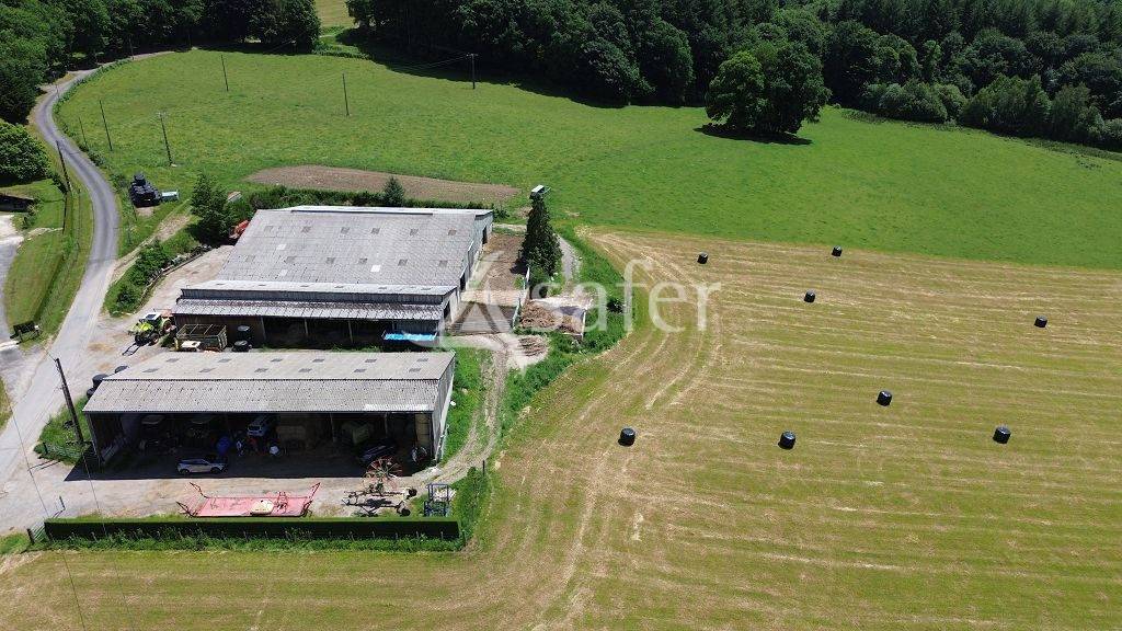 Explotaci&oacute;n agr&iacute;cola En venta Corr&egrave;ze