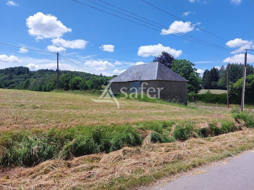 Explotaci&oacute;n agr&iacute;cola En venta Corr&egrave;ze