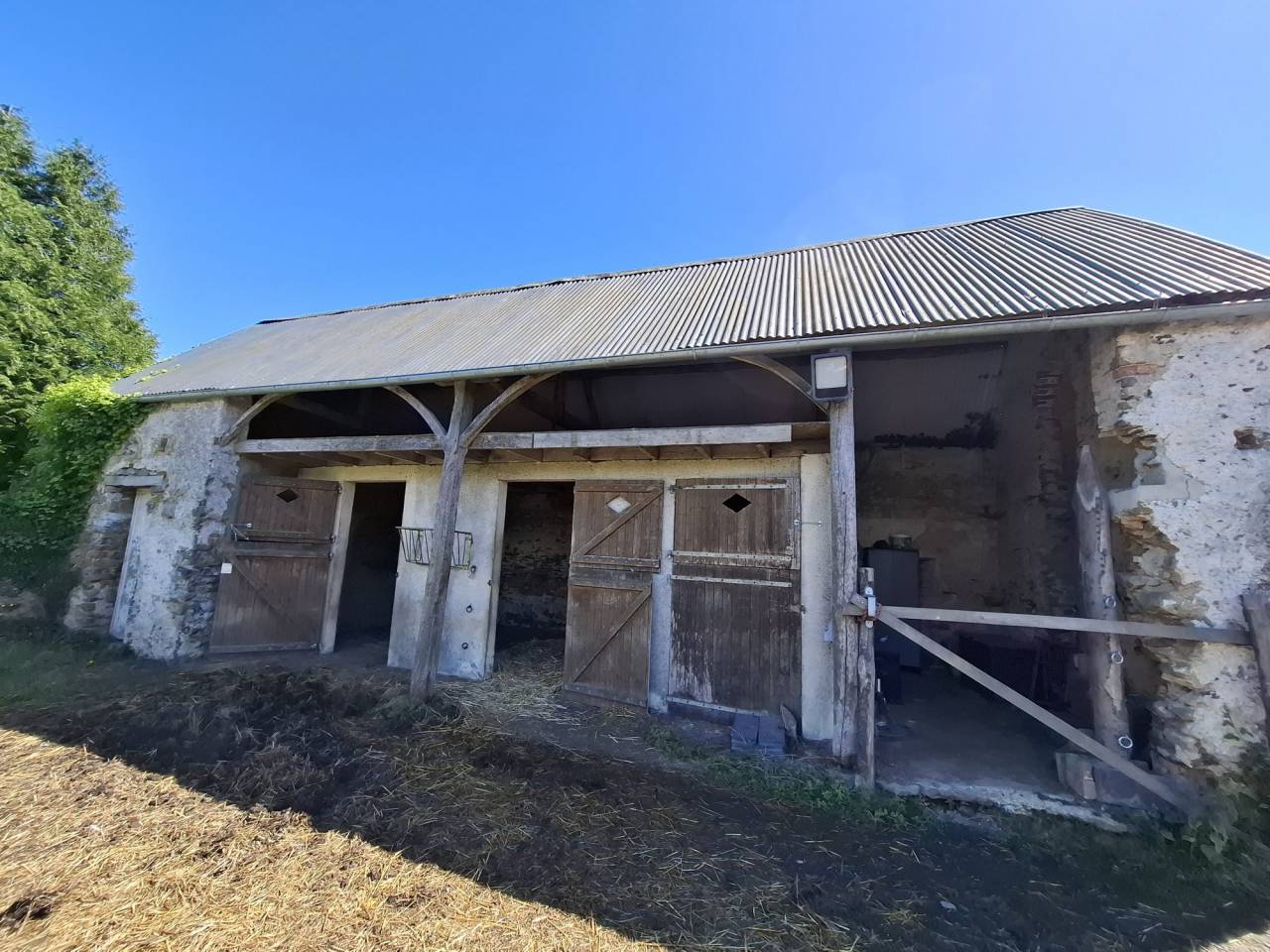 Cuadra de propietarios En venta Mayenne