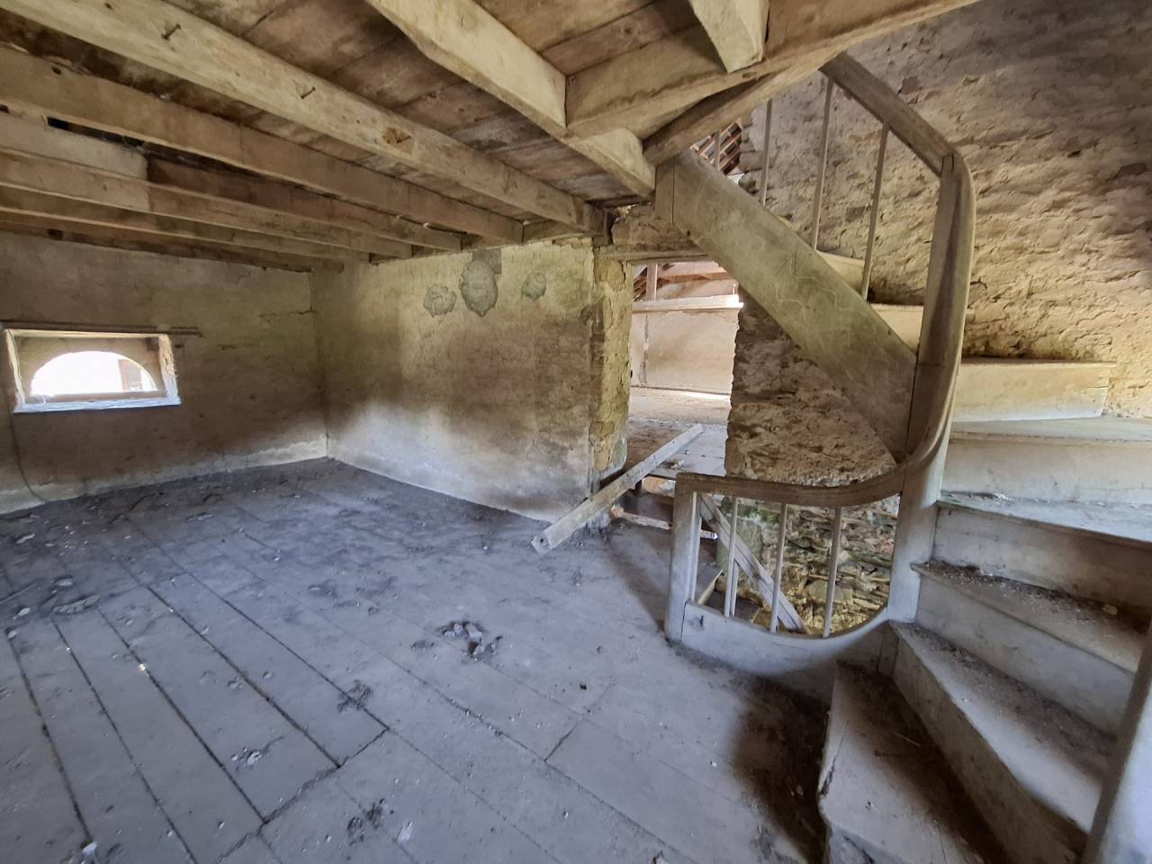 Cuadra de propietarios En venta Mayenne